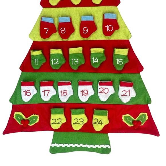 Countdown Advent Calendar Felt Christmas Tree with 24 Felt Mitten Pockets - Picture 3 of 7